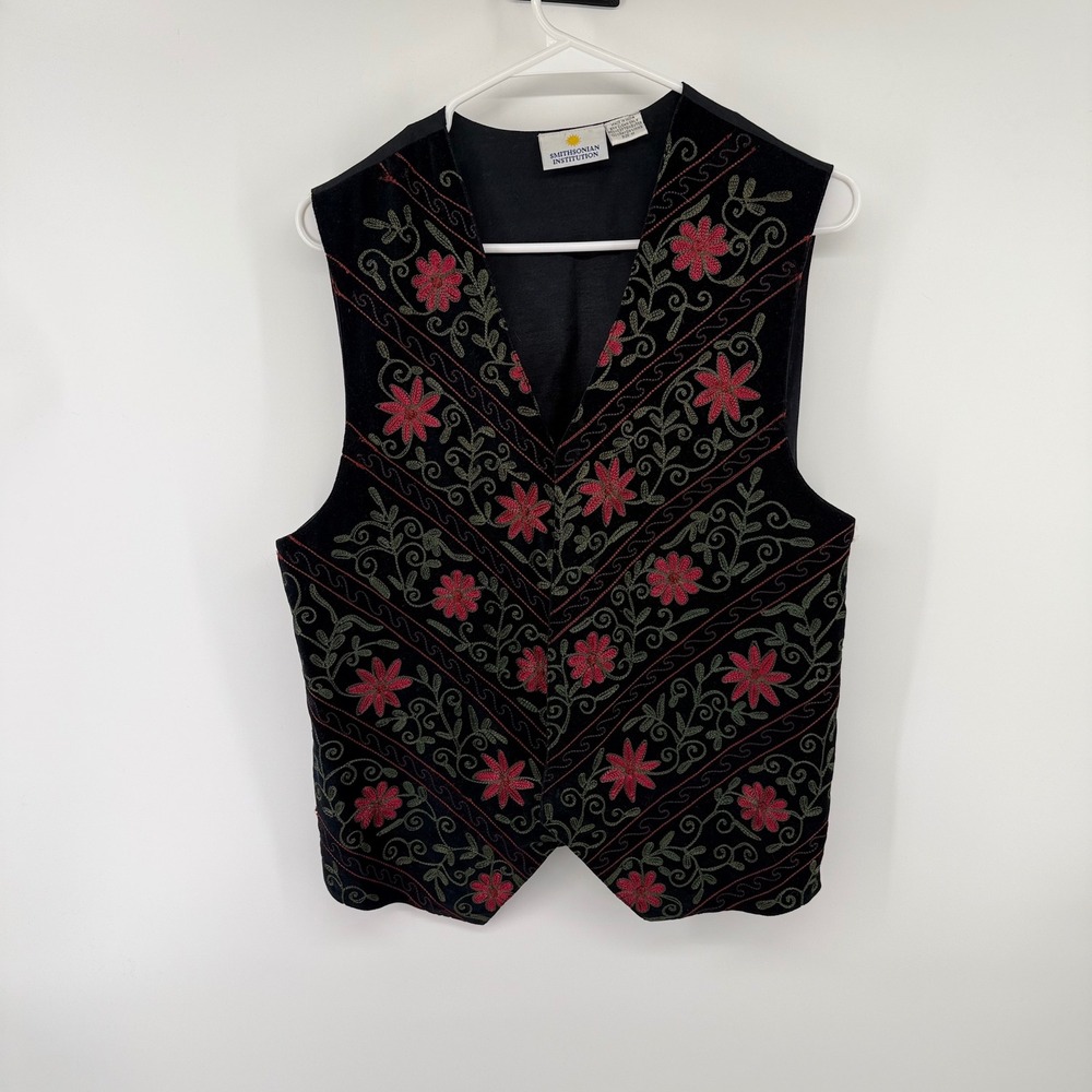 Vintage 90sSmithsonian Institution Black Velvet Floral Embroidered Vest Medium